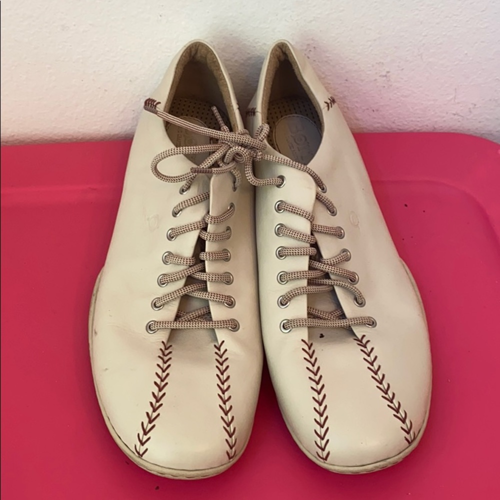 BORN MEN'S SHOES SIZE 14 CREAM w/ RED BASEBALL HAND STITCHING